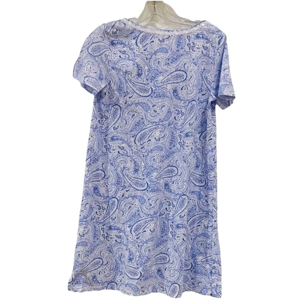 NWOT Women’s Carole Hochman Short Sleeve Blue Purple Paisley Nightshirt Size S